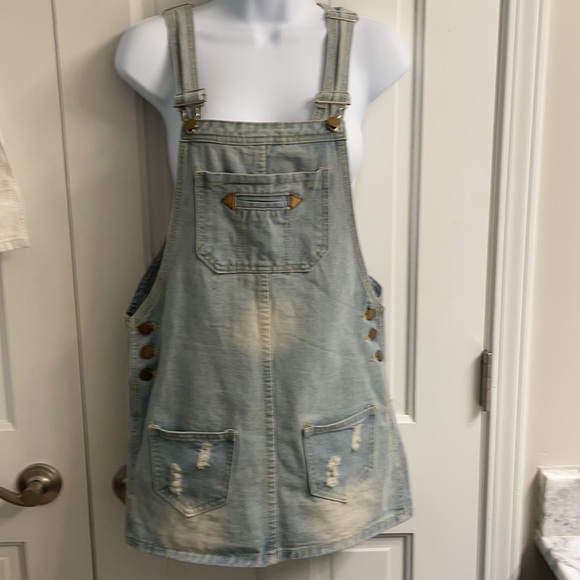 Ladies denim Mini skirt overalls - Picture 4 of 4